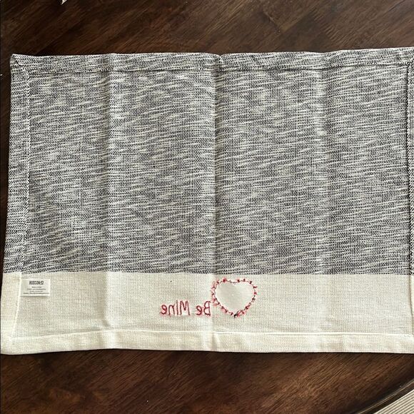 Be Mine Custom Embroidered Table Placemats Black Cream 19” by 13.75” Set Flaw - Picture 2 of 8